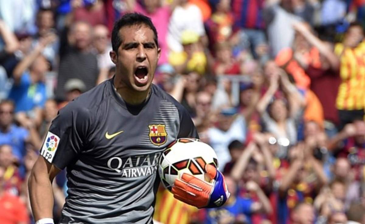 Claudio Bravo: 'Sufrimos pero nos vamos contentos con la victoria'
