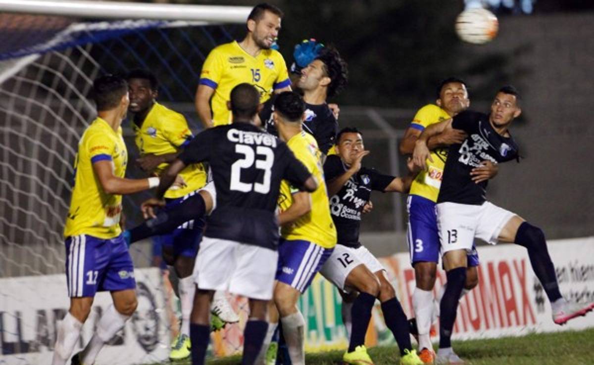 Honduras Progreso sigue con 'campeonitis' y empata con el Victoria