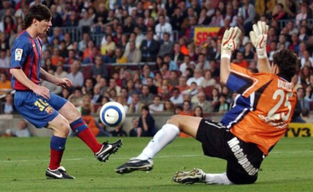 VIDEO: Se cumplen diez años del primer gol de Messi con Barcelona