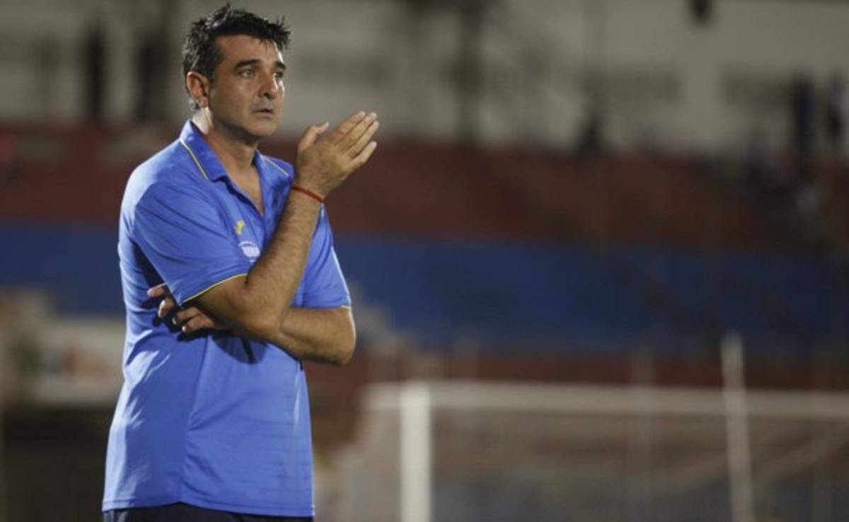 Diego Vázquez: 'No me molesta que hayan pedido mi salida'