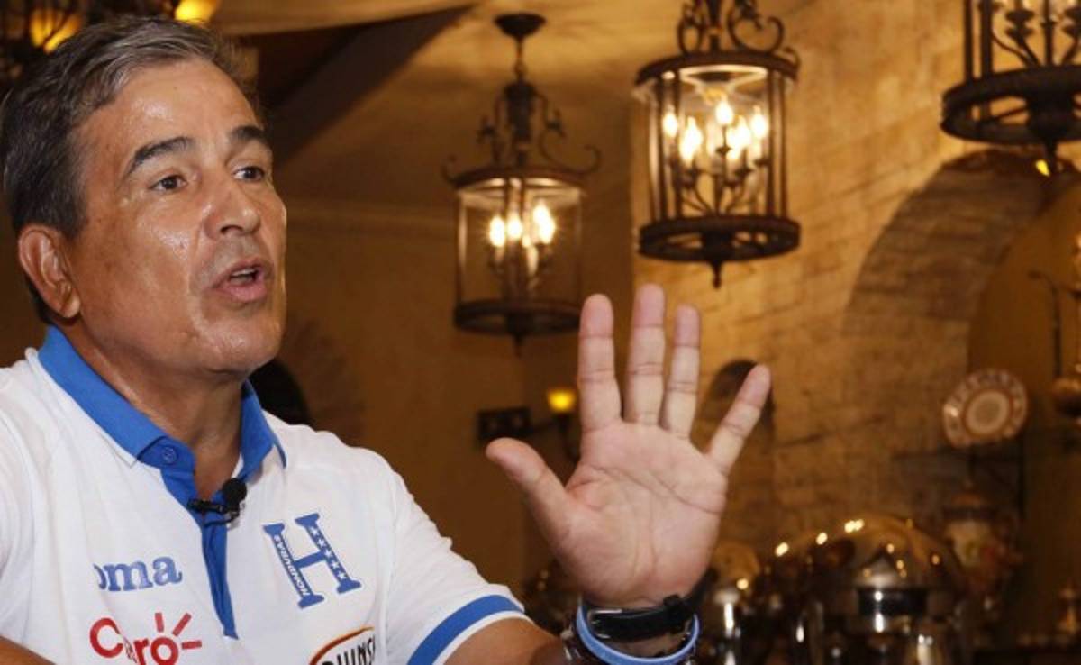 OFICIAL: Jorge Luis Pinto confirma que ante Canadá atacará con el tridente