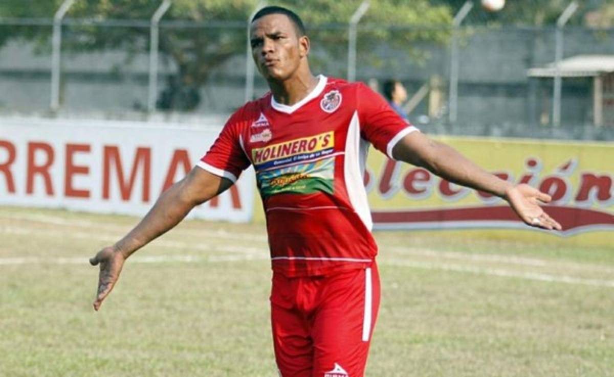 RUMORES Y FICHAJES: ¡Un hondureño iría a Colombia; Real España hará un remezón!