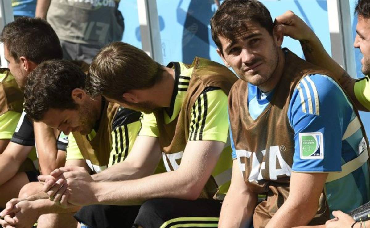 Iker Casillas se plantea dejar la selección en Eurocopa de Francia 2016