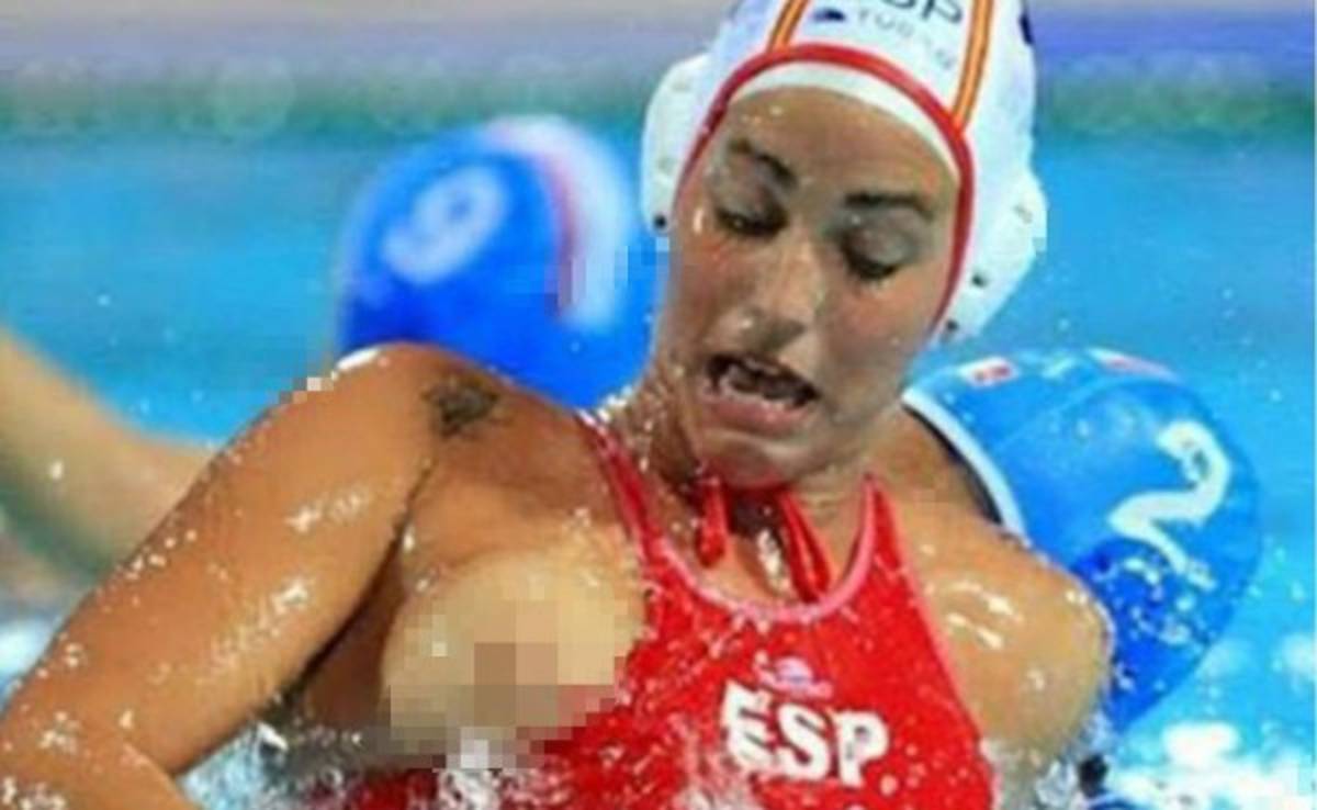El tremendo ¡descuido! de una jugadora de Waterpolo en los Juegos Olímpicos de Río