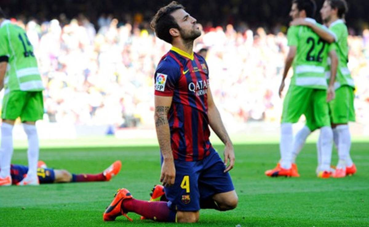 La mega oferta que Manchester United lanzaría por Cesc Fábregas