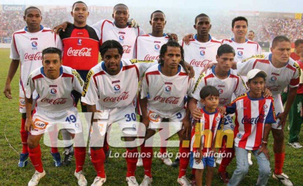 Así han evolucionado las camisas del Olimpia, ahora va con otra marca