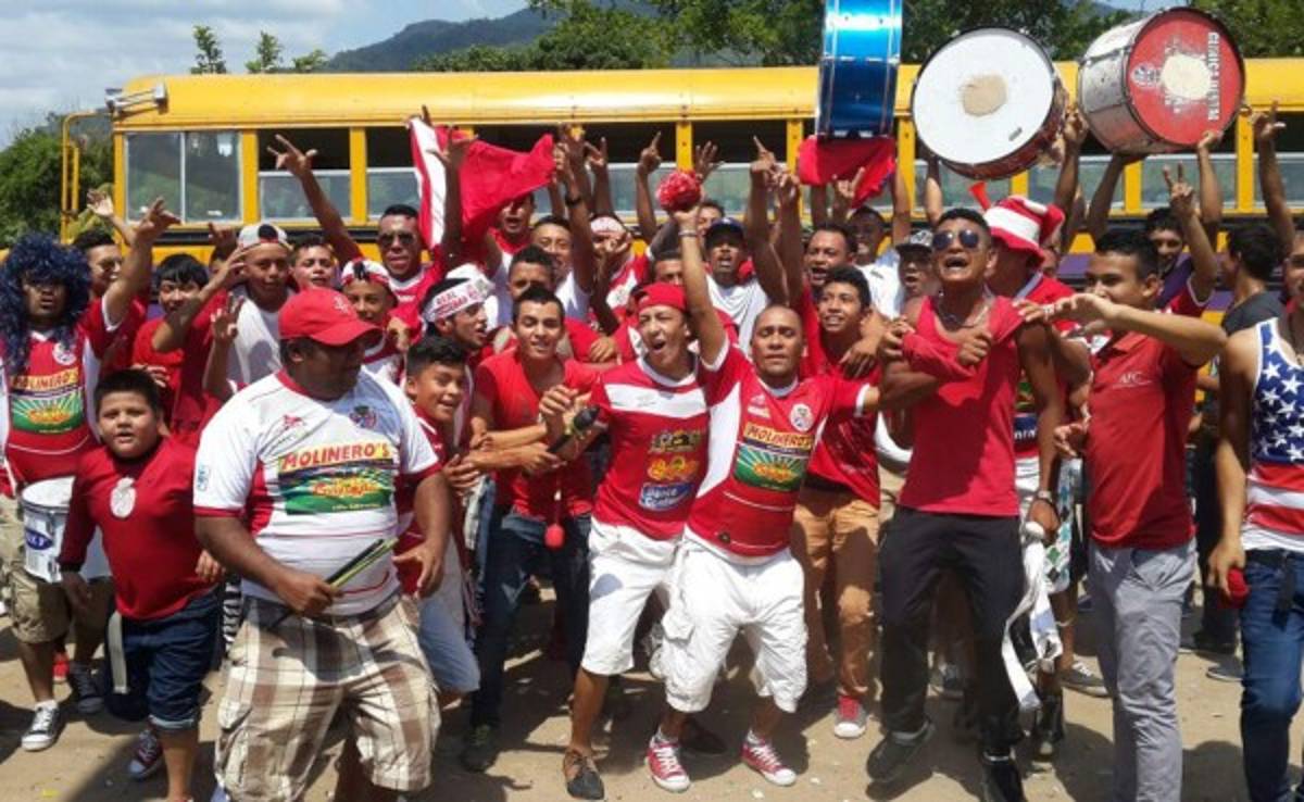 La Ultra Roja quiere 'callar' el Nacional y festejar su primer título