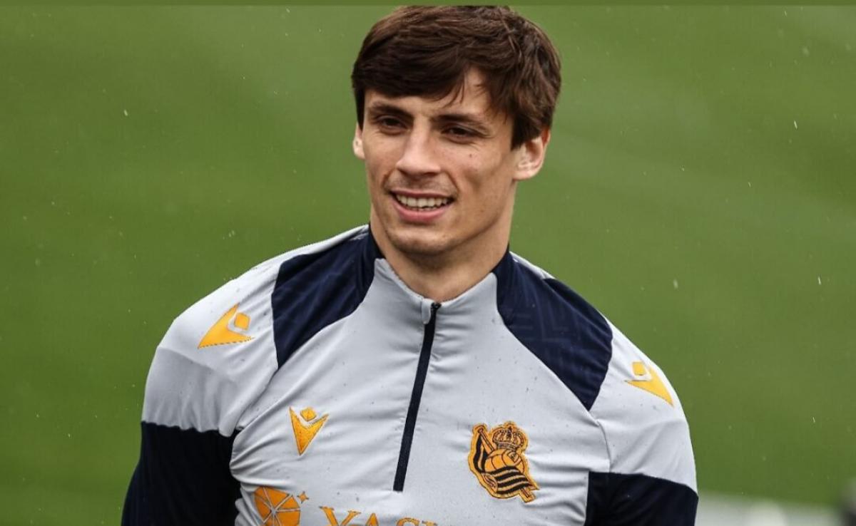 Inesperada venta que espera Real Madrid, crack confirma que se queda en Barcelona y el reencuentro de Cristiano Ronaldo