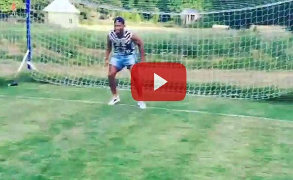 VIDEO: Drogba demuestra que como portero no ve una
