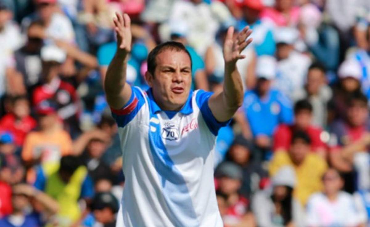 Amarga despedida de Cuautéhmoc Blanco en México