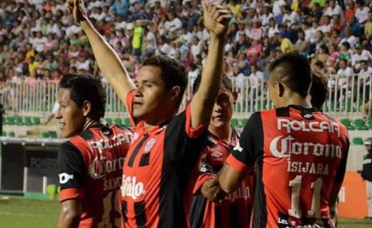 VIDEO: Roger Rojas anota golazo en México con Necaxa