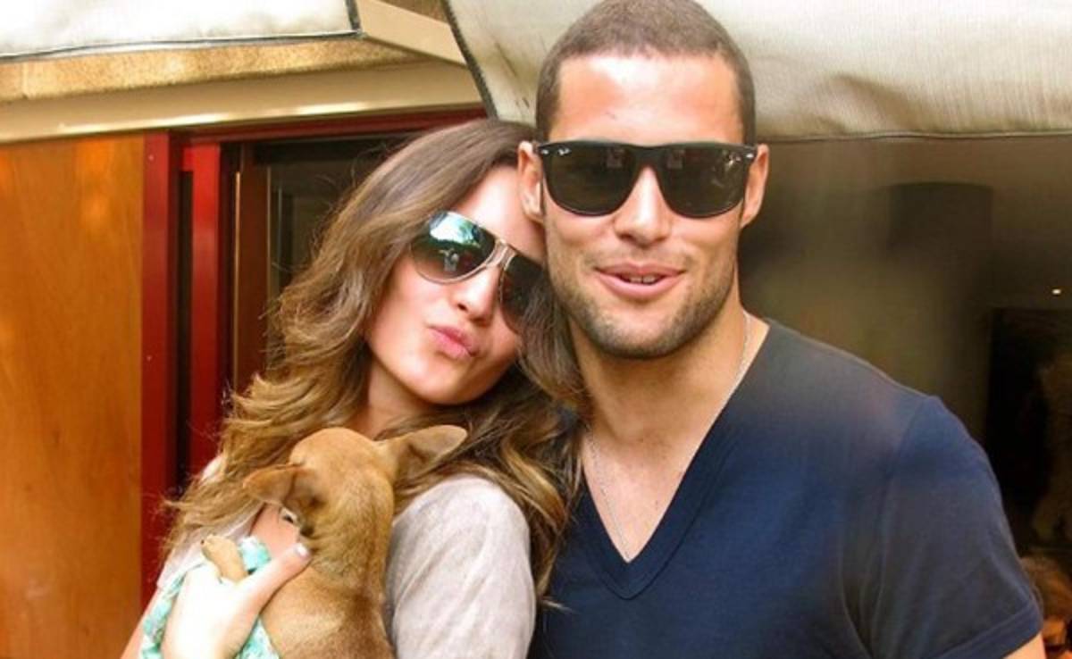 La novia de Mario Suárez calienta las redes sociales con su vídeo en ropa interior