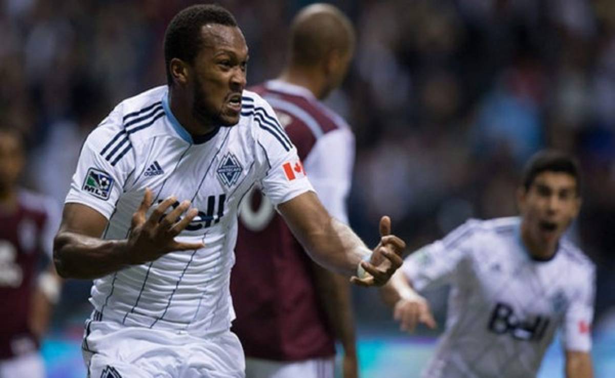 MLS destaca a Ronald Matarrita y Kendall Waston como grandes defensores en sus equipos