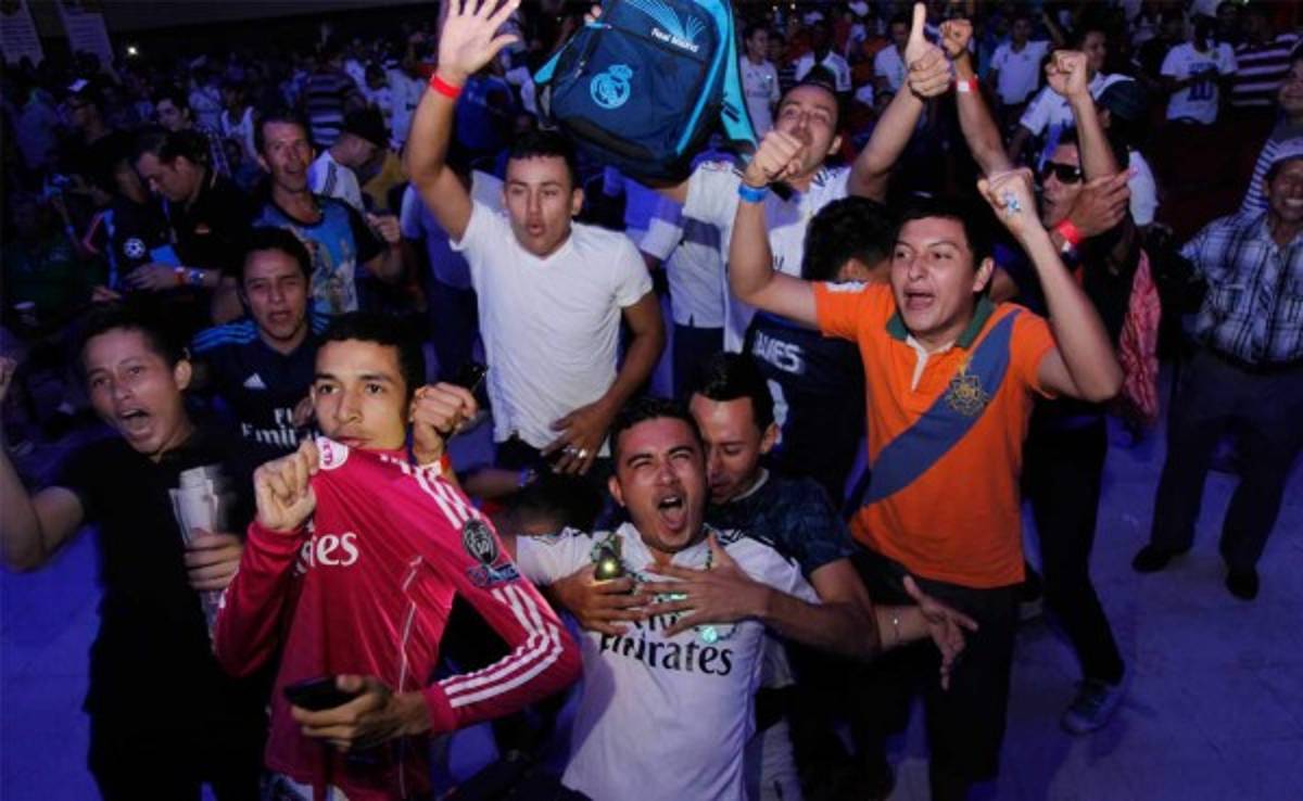 Así fue la fiesta de la final de Champions en el Estadio Virtual de Diez