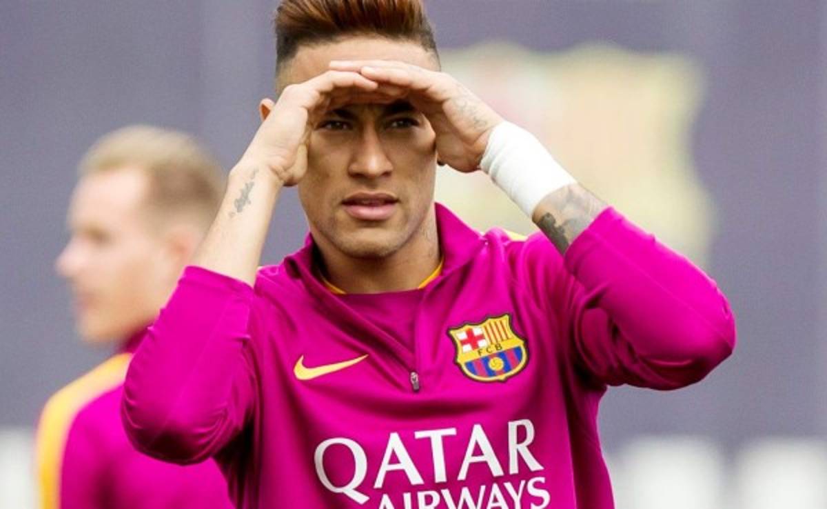 Neymar está decidido a negociar con el Real Madrid, según la prensa española