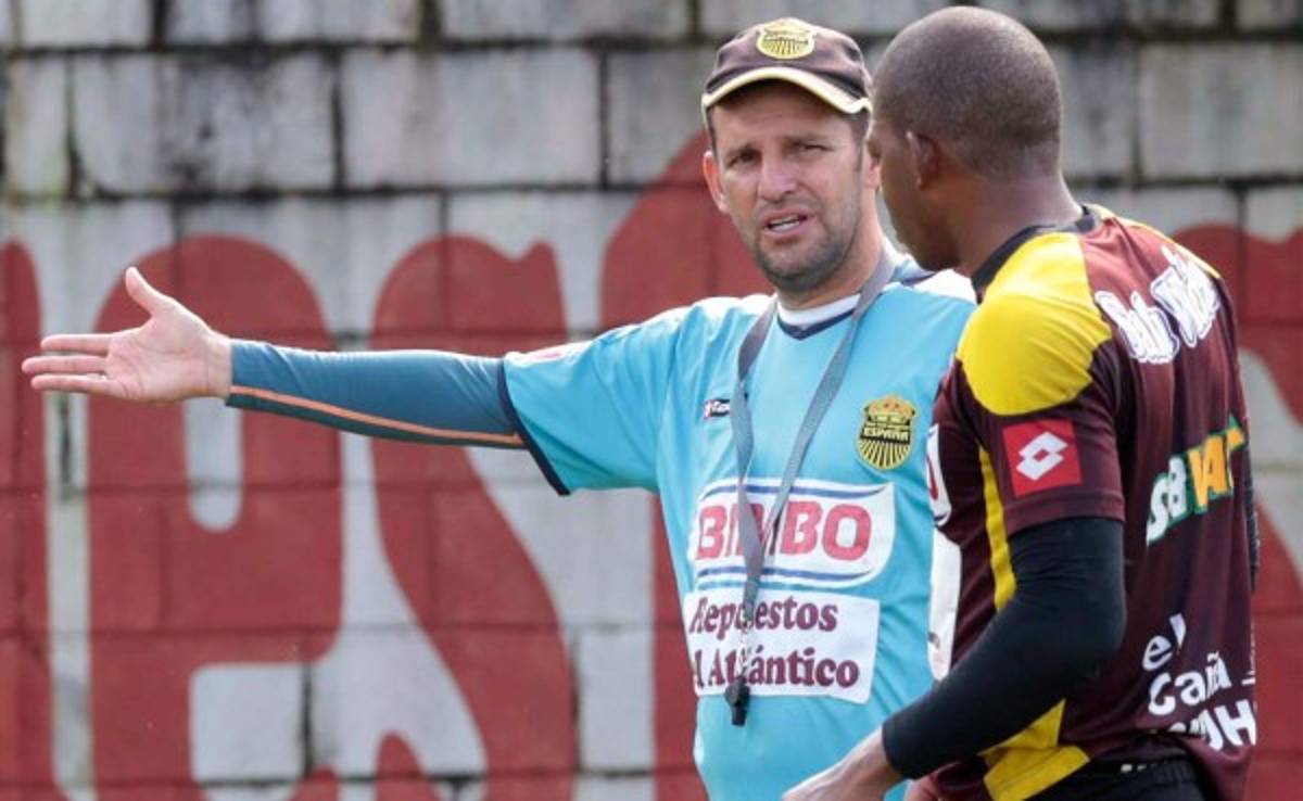 Delgado: 'Pinto es de las mejores opciones para Honduras'