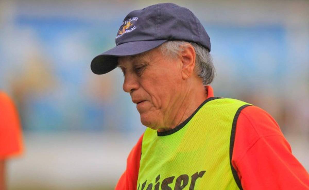 Chelato: 'Pinto es un trabajador y dará todo por la clasificación de Honduras'