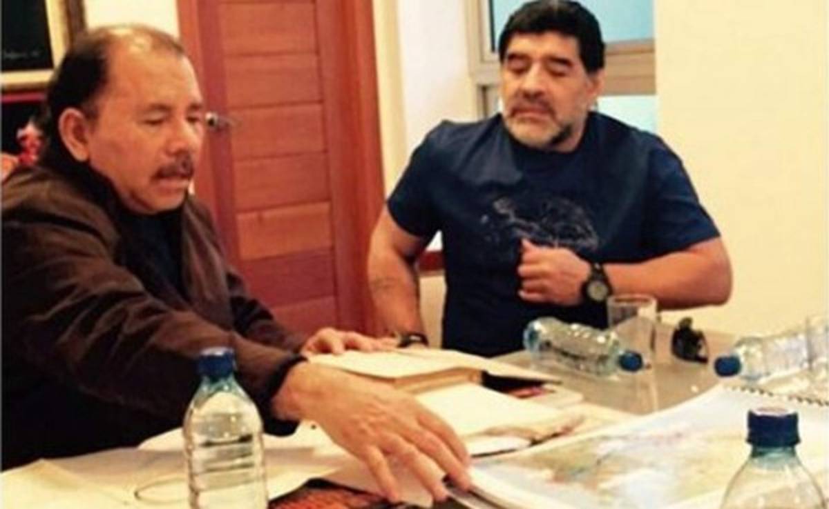 Maradona se declara 'soldado' del presidente de Nicaragua
