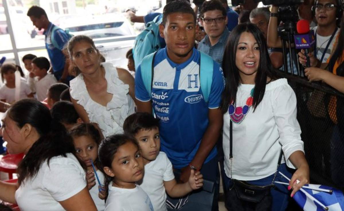 Selección de Honduras recibe calurosa bienvenida tras participar en Río 2016