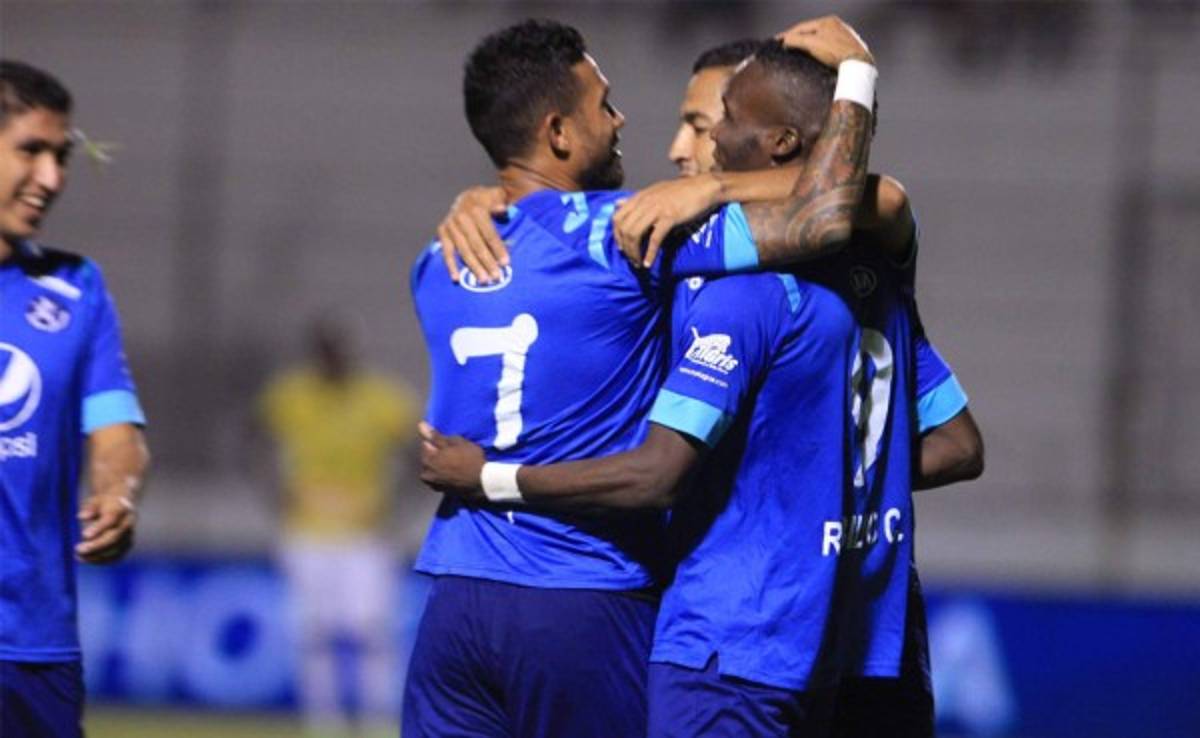 Motagua doblega a Victoria y mantiene la lucha por la punta