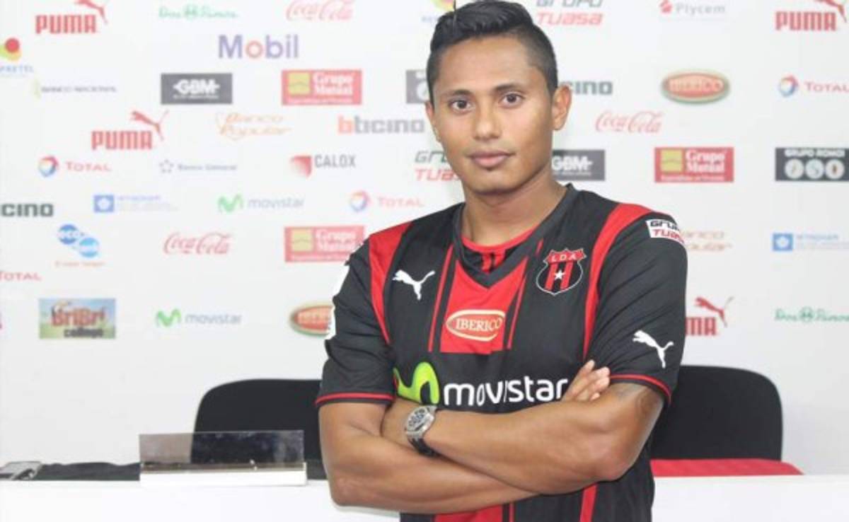 Los jugadores hondureños que han vestido la camiseta de Liga Deportiva Alajuelense