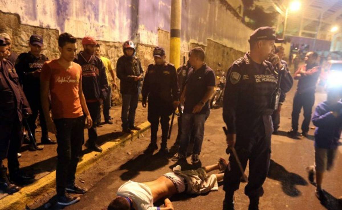 Las imágenes curiosas que dejó el clásico