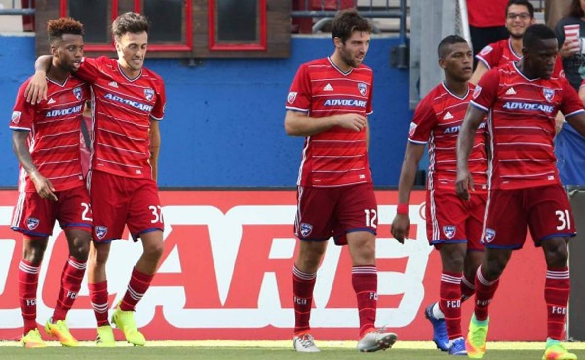 Maynor Figueroa le da el triunfo al Dallas en su debut en la Concacaf Liga de Campeones