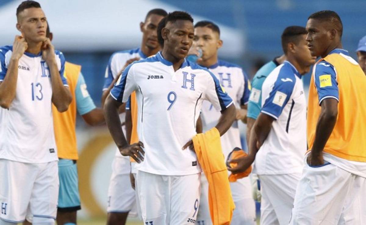 Aplazados y asustados, con Pinto Honduras solo tiene el 27.5% de efectividad