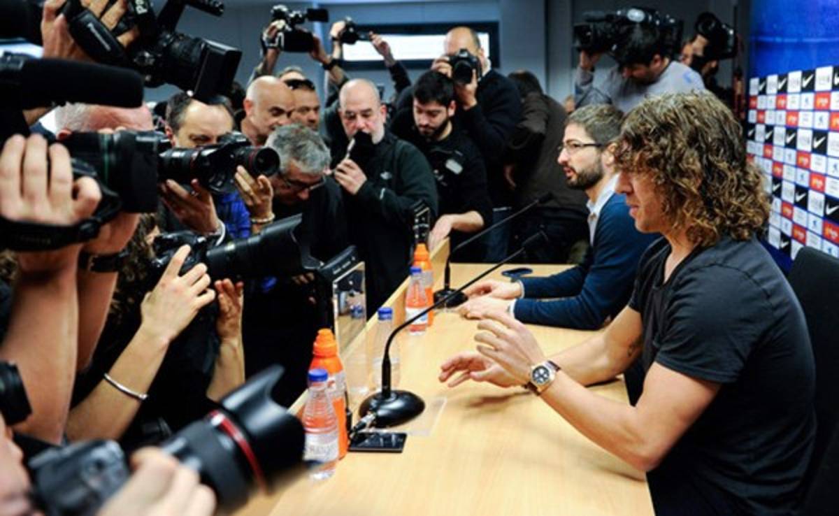 Luego de 15 años, Carles Puyol se retira del Barcelona