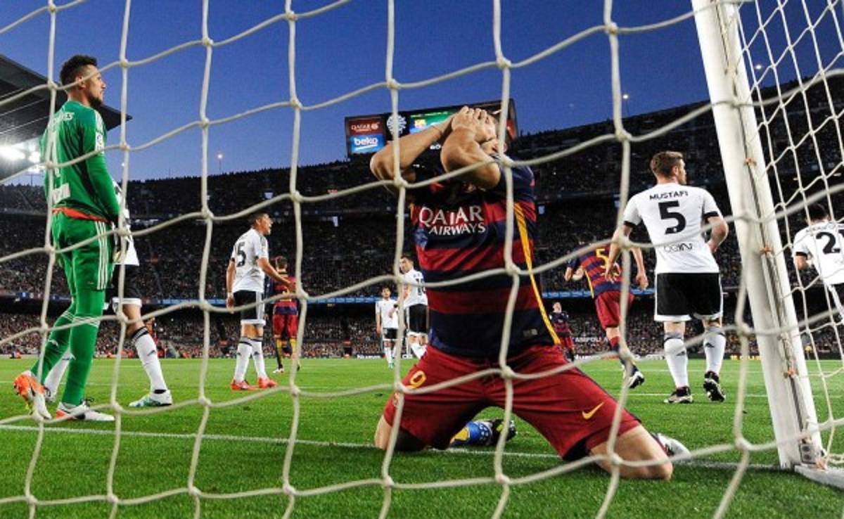Barcelona cae ante Valencia en el Camp Nou y compromete la Liga