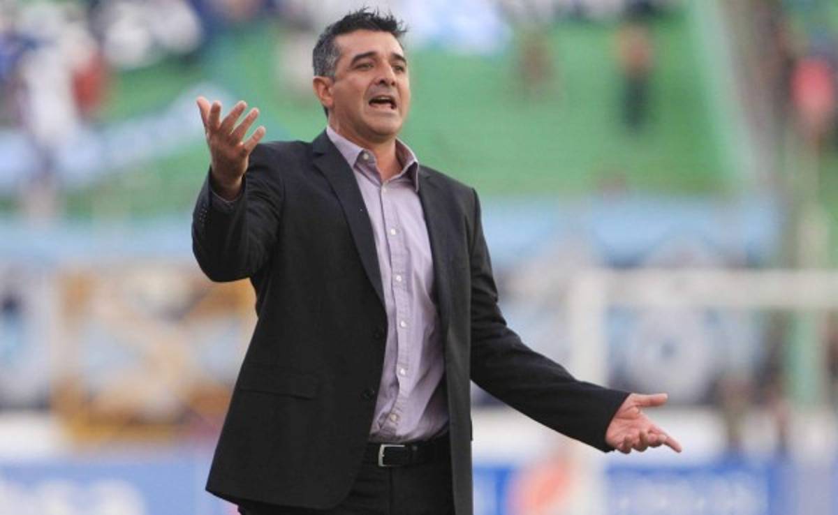 Diego Vázquez: 'Tenemos una ventaja, es mínima, no será determinante'