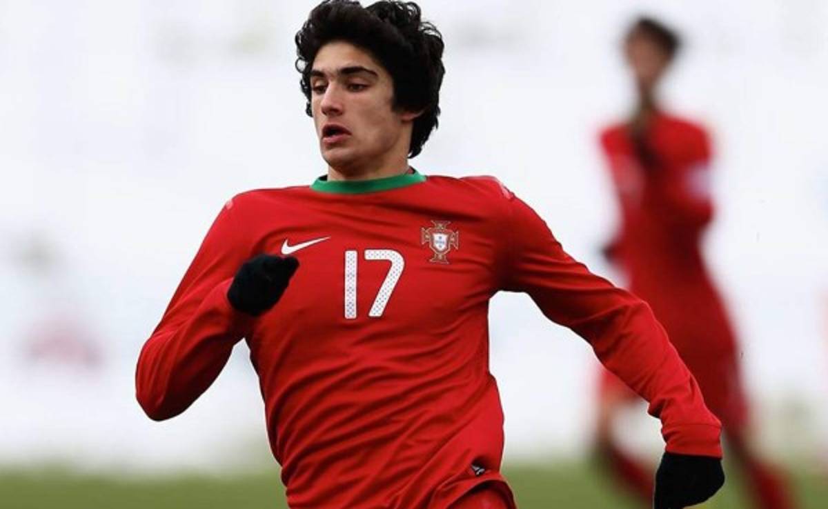 A Goncalo Guedes lo llaman el nuevo Cristiano Ronaldo de Portugal