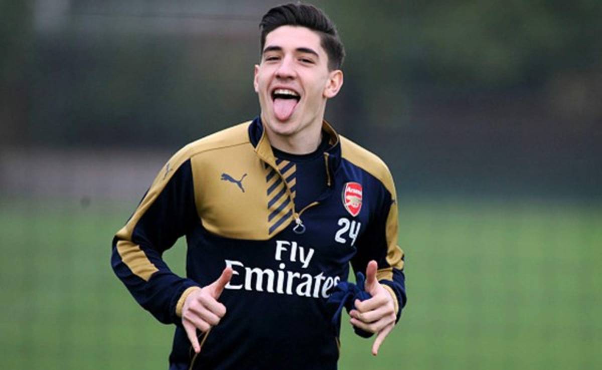 Héctor Bellerín: 'Estaré hasta que el seleccionador me diga'