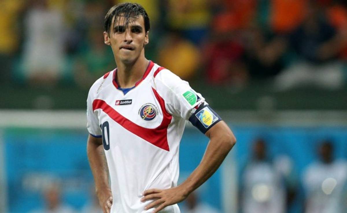El tico Bryan Ruiz jugará con el Levante de España
