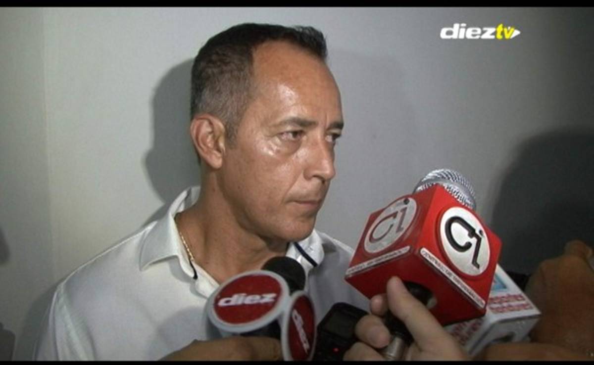 Escauteador del Manchester City observa jugadores en Honduras