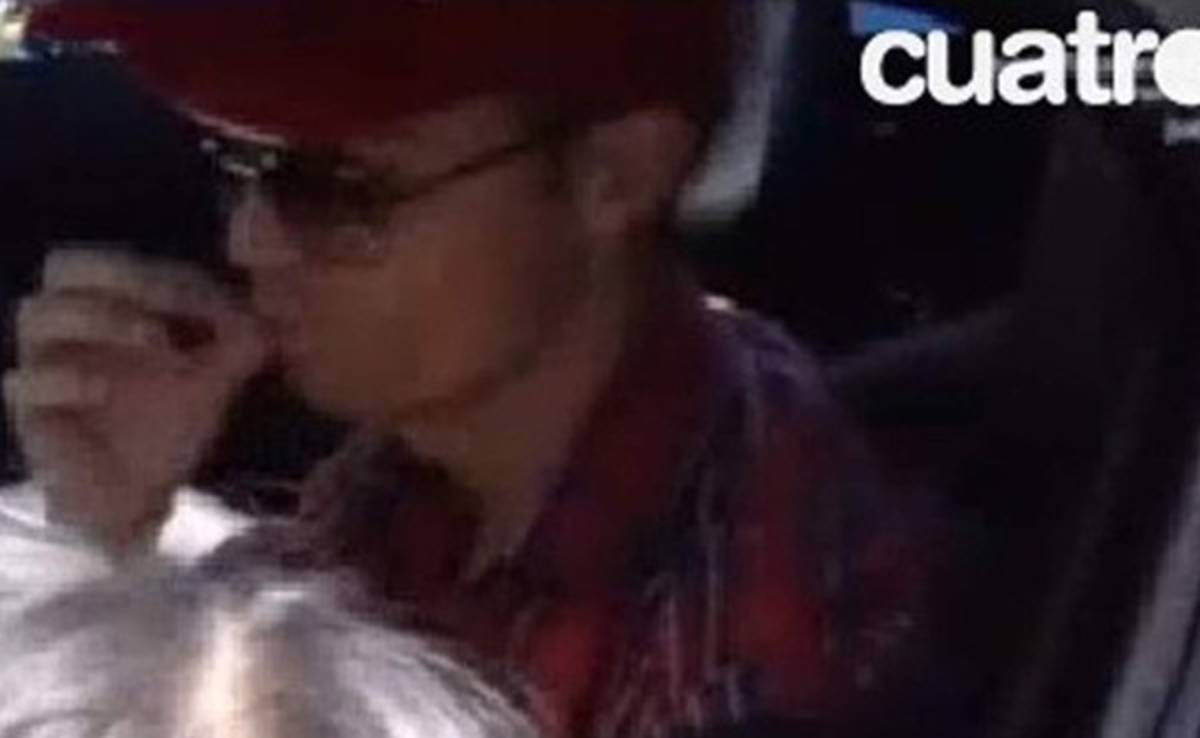 Cristiano Ronaldo se 'cose' los labios para no hablar con los medios