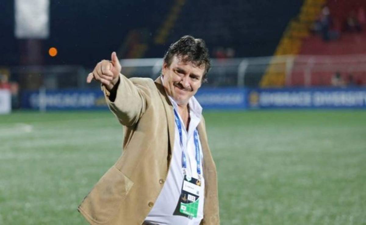 ¡Pedro Troglio en camino al tri! Estos son lo entrenadores tricampeones en Centroamérica a los que podría sumarse