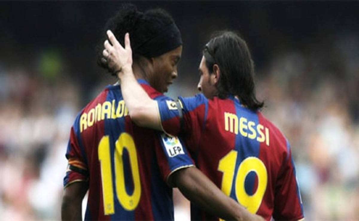 Ronaldinho asegura a su llegada a Guatemala que Messi 'no está en crisis'