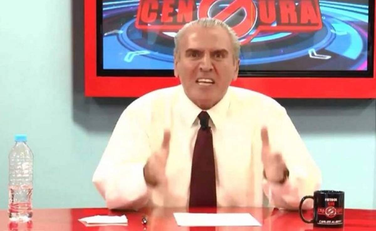 Periodista mexicano trata de imbécil a miembro del cuerpo técnico de Costa Rica