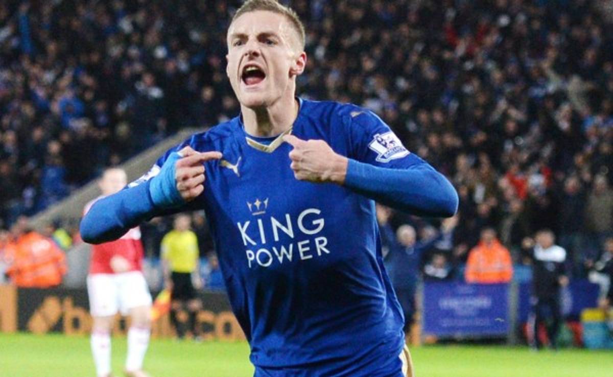 Dueño del campeón Leicester City: 'Vardy iba borracho a los entrenamientos'