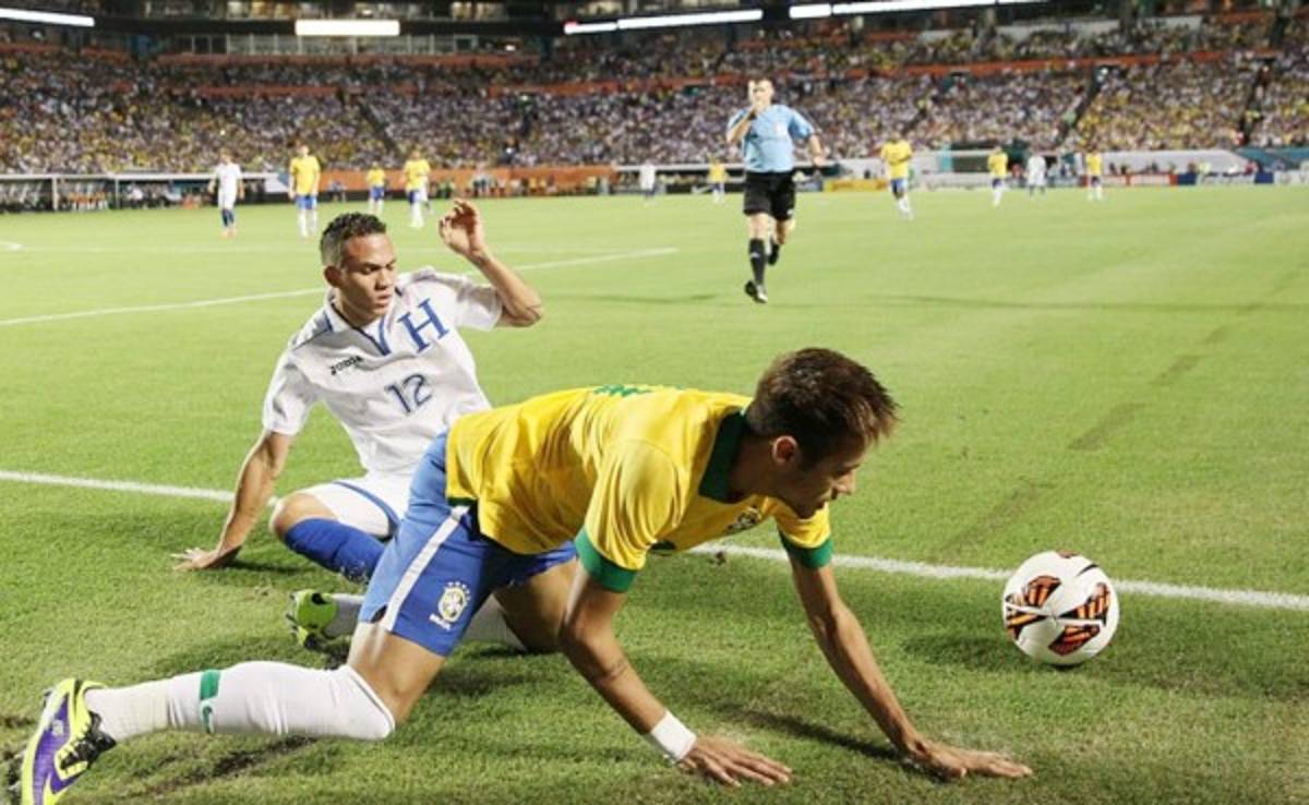 Honduras jugará su séptimo juego contra Brasil a nivel adulto