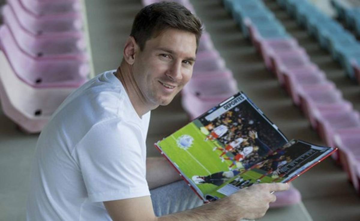 Messi se llevó de Tiflis un libro sobre su vida escrito en georgiano