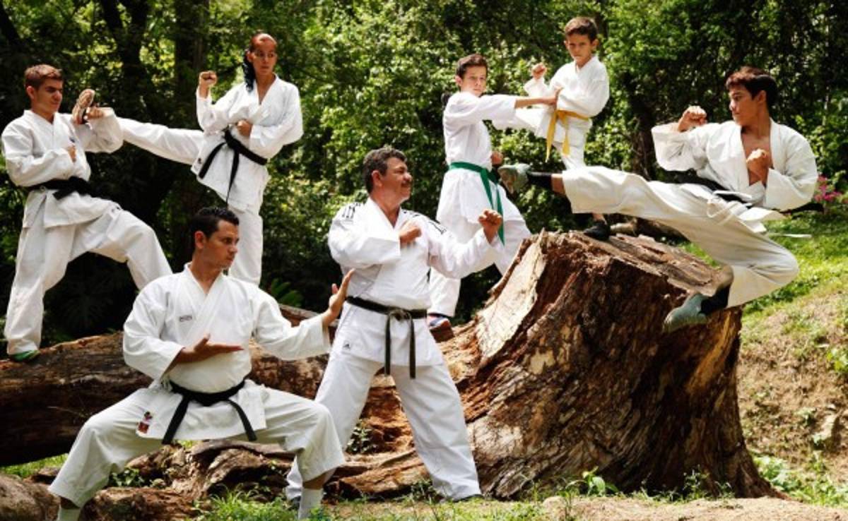 La familia Armijo, un legado en el karate hondureño