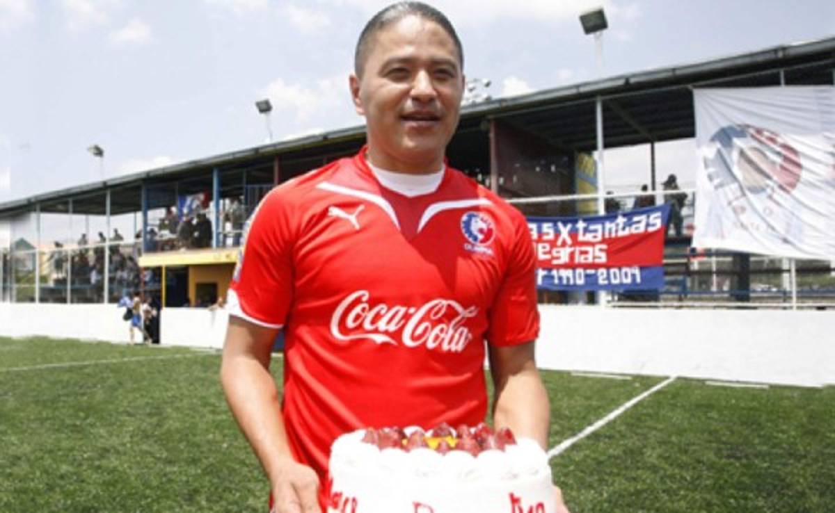 Wilmer Velásquez, ídolo del Olimpia, cumple 43 años de edad