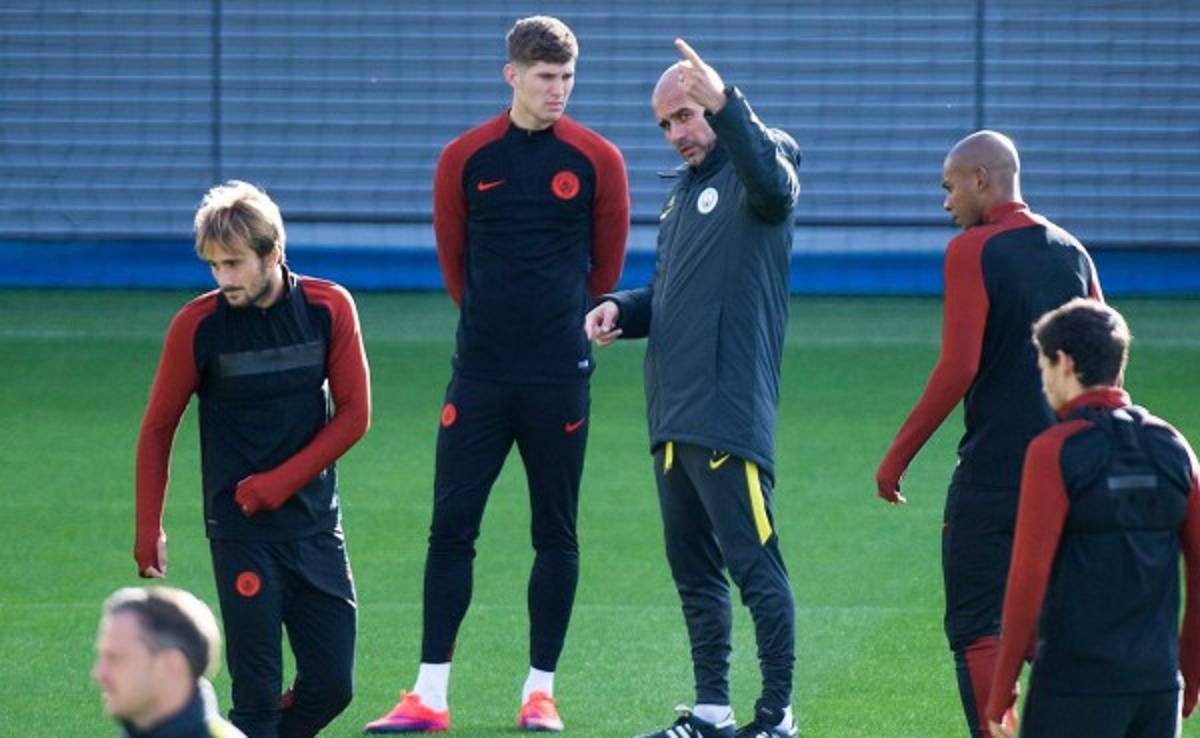 Sagna y Delph, ausencias en el entrenamiento del City antes del Barcelona