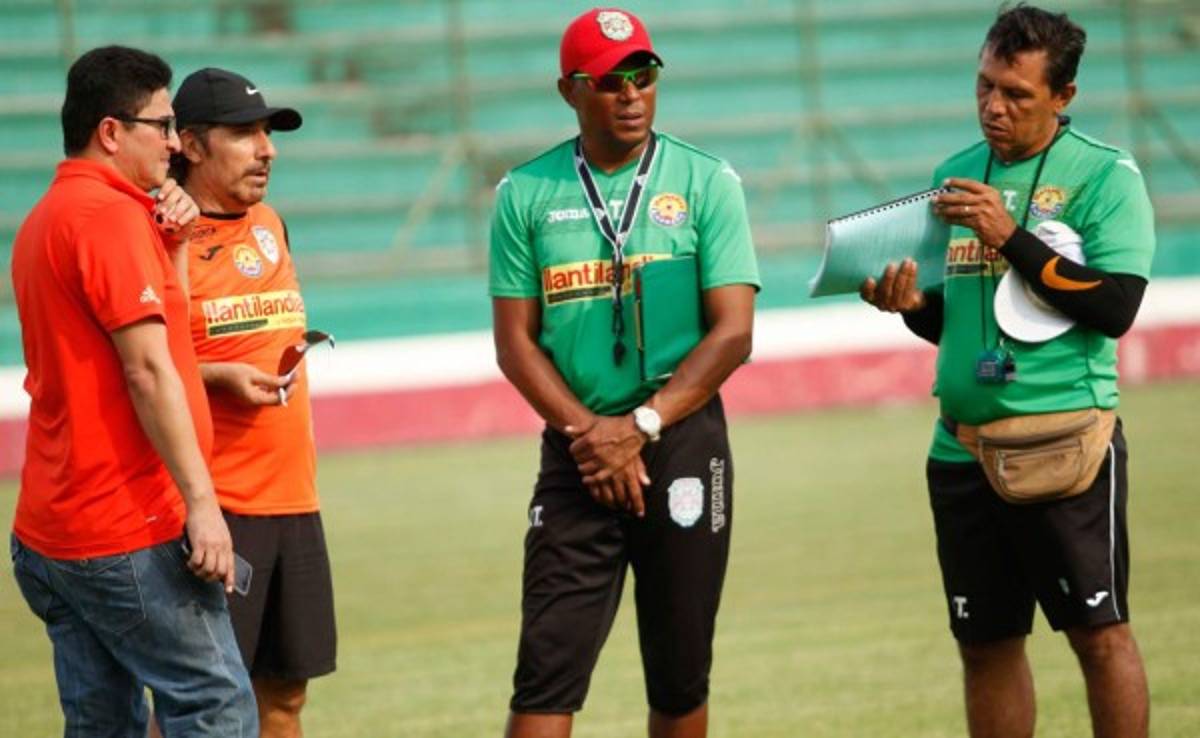 Carlos Pavón: 'Olimpia también debe preocuparse por Marathón'