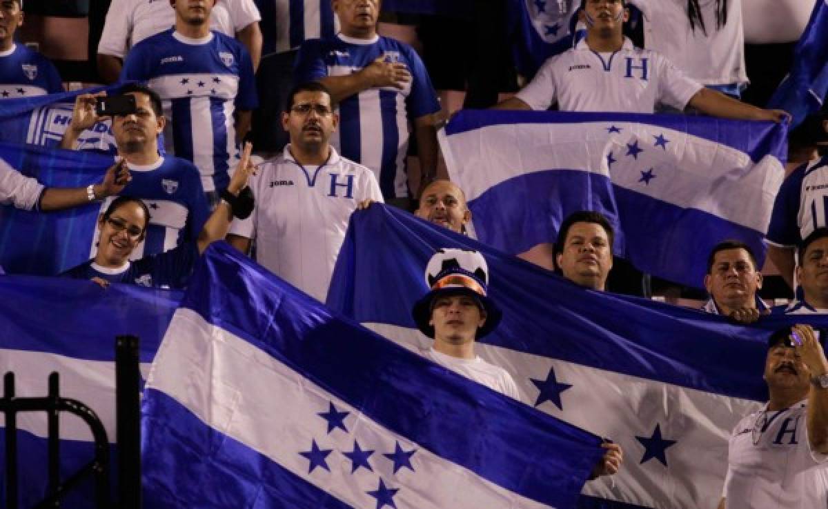 La afición despedaza a la Selección de Honduras en redes sociales