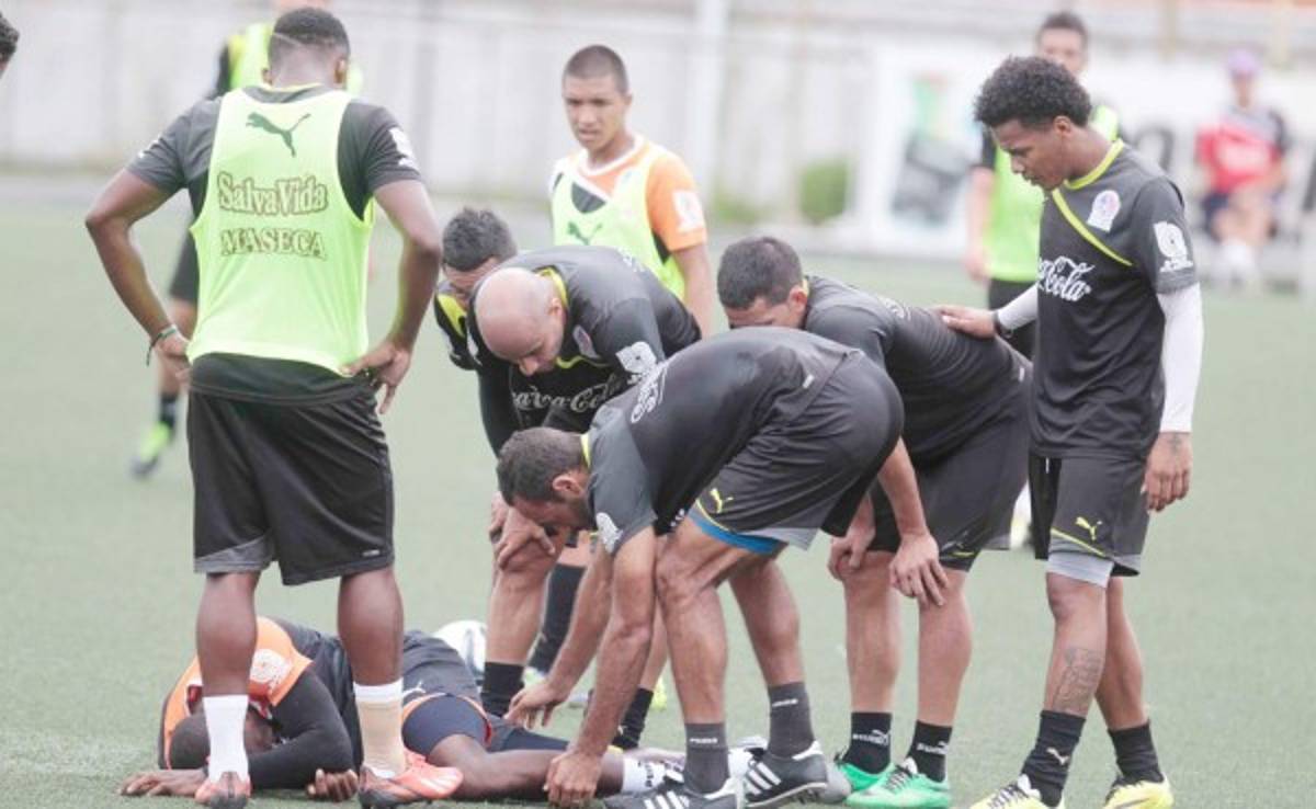 Johnny Palacios se lesiona y podría perderse el Torneo Apertura
