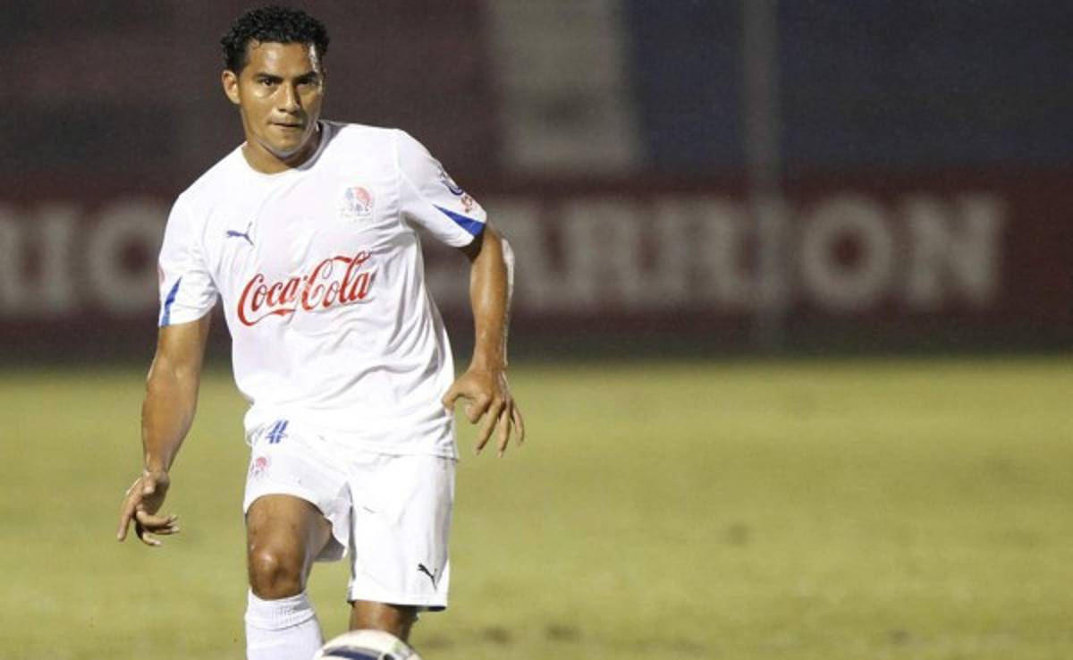 Mariano Acevedo se convierte en la primera baja del Olimpia