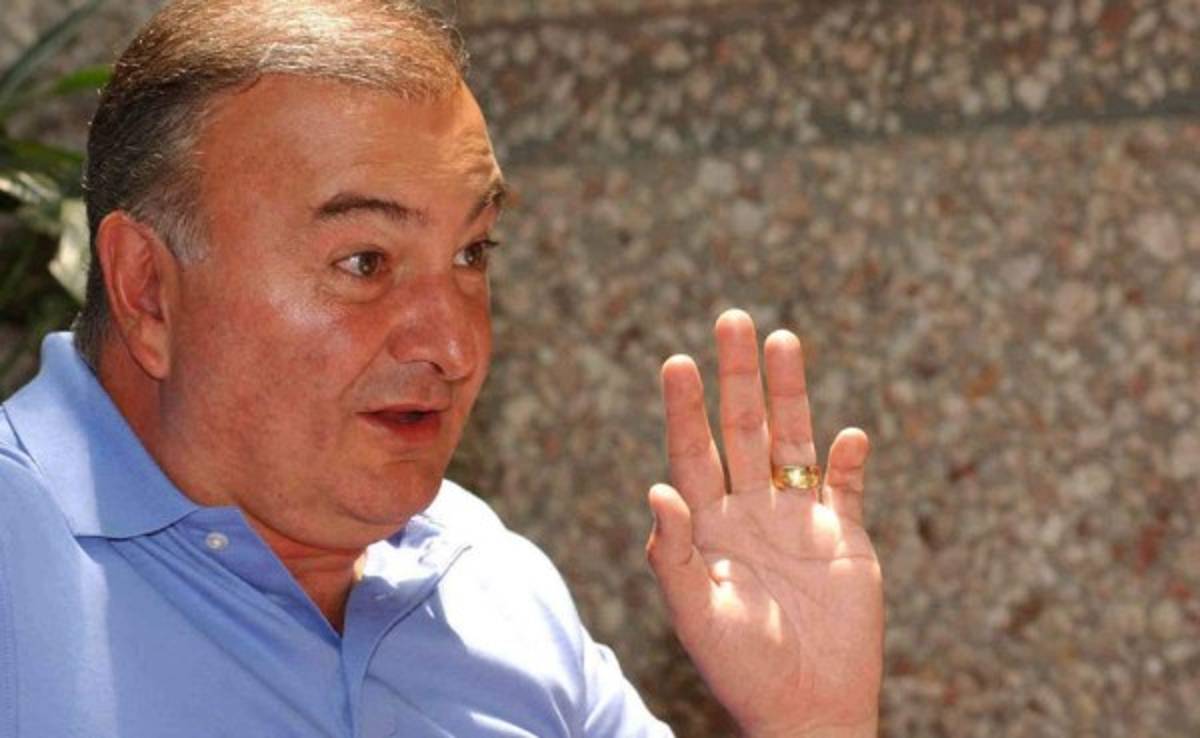 Ex presidente de la FEDEFUTBOL asegura que a él también quisieron sobornarlo cuando estuvo en el cargo